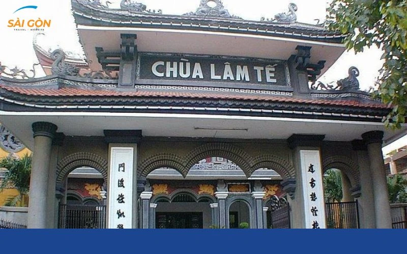 Hoạt Động Tại Chùa