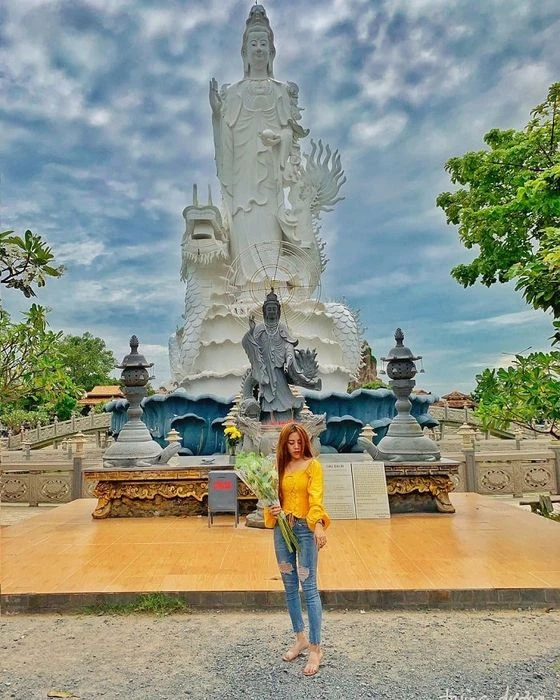 Chùa Bà Đen
