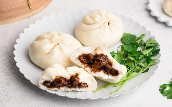 Bánh bao chiên bao nhiêu calo? Tips ăn bánh bao không lo tăng cân