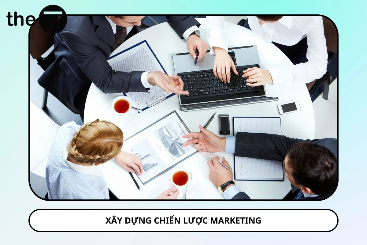 Chiến lược Marketing là gì? 7 bước xây dựng chiến lược Marketing hiệu quả 2024