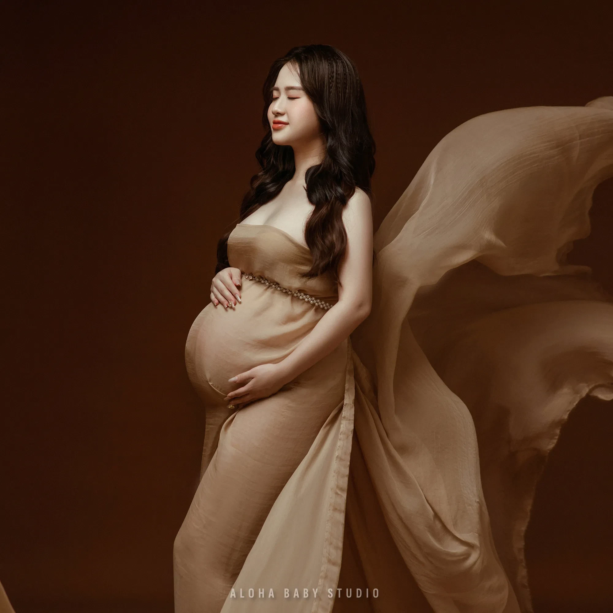 Những ý tưởng chụp ảnh bầu tuyệt vời cho mẹ tương lai